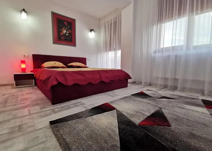 Violet Apartment-Brilliant Apartments