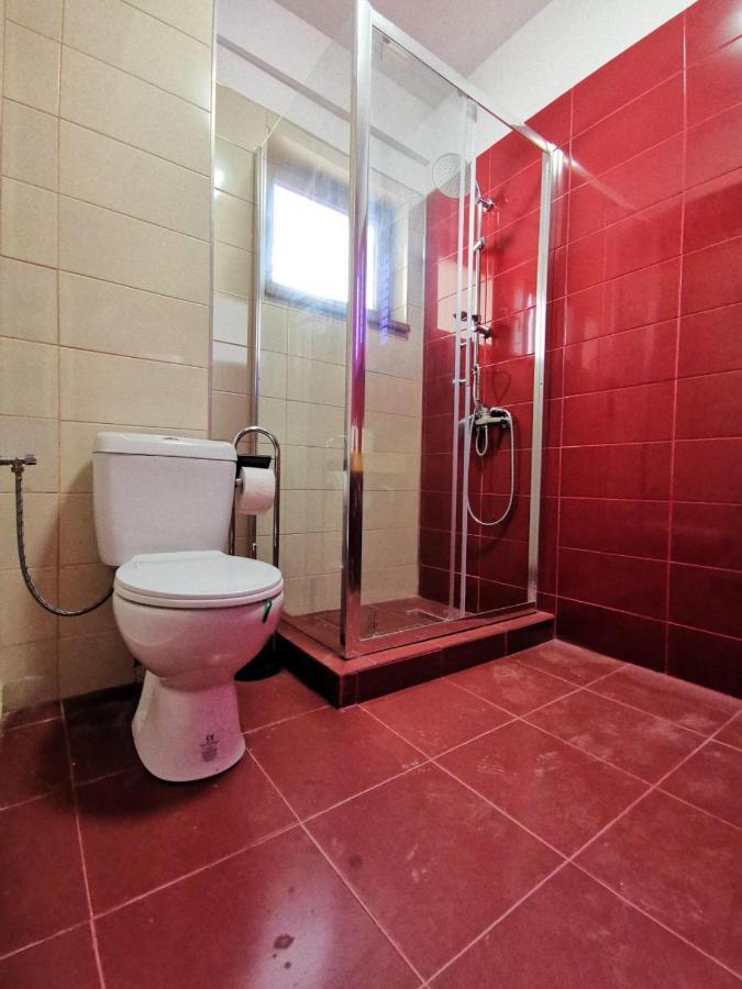 Violet Apartment-brilliant